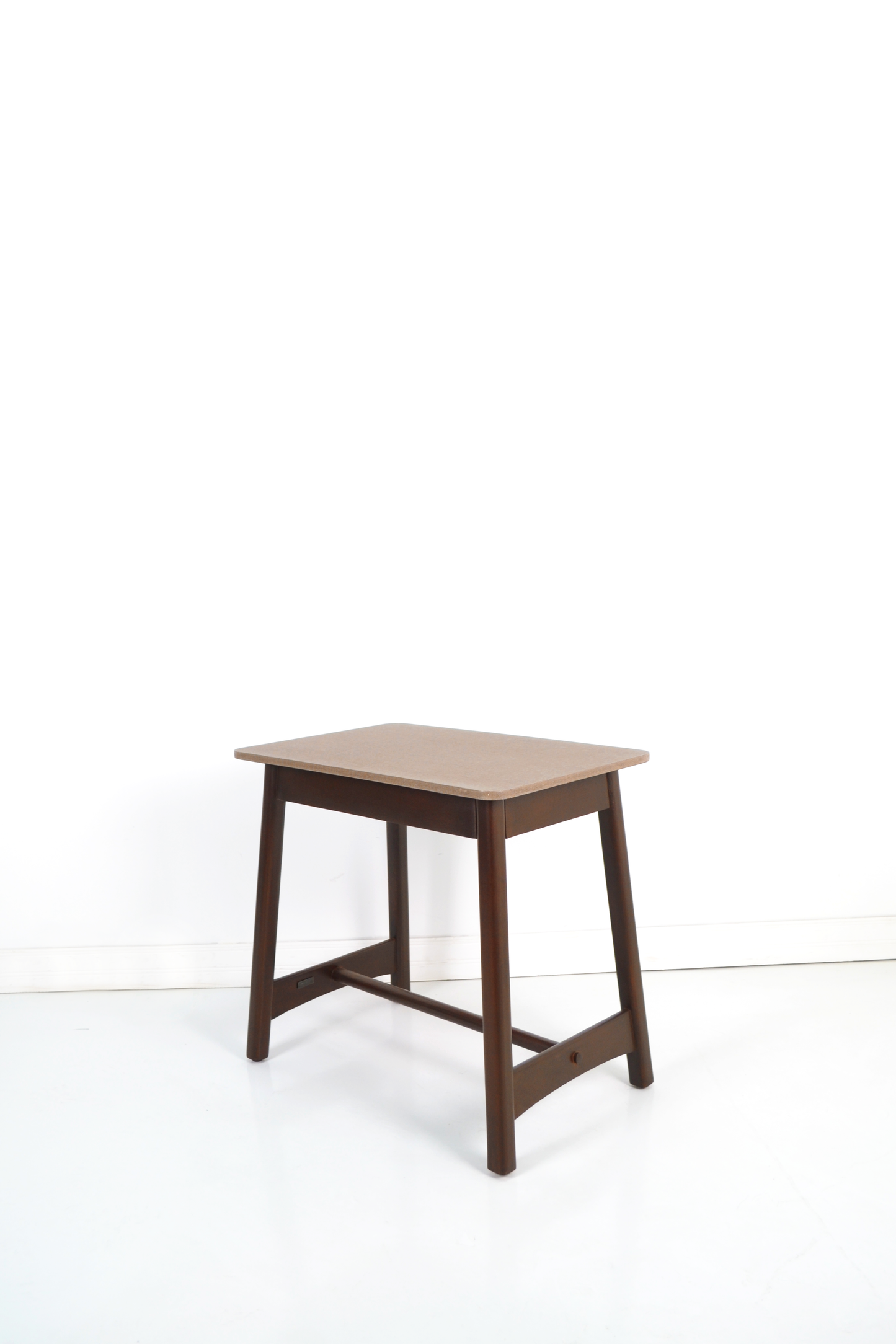 Mesa Comodín