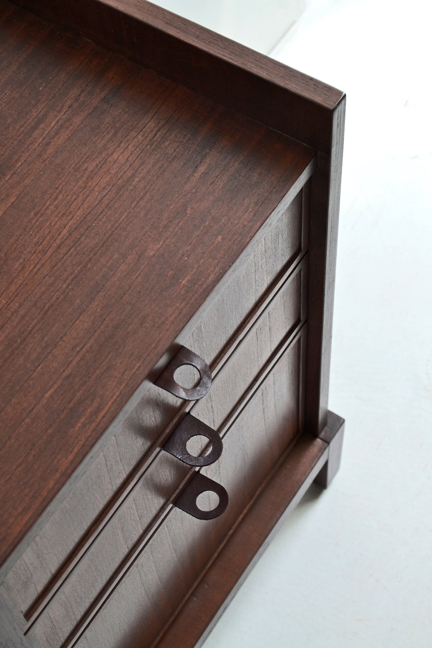 Mesa de luz Uilash - 20% OFF