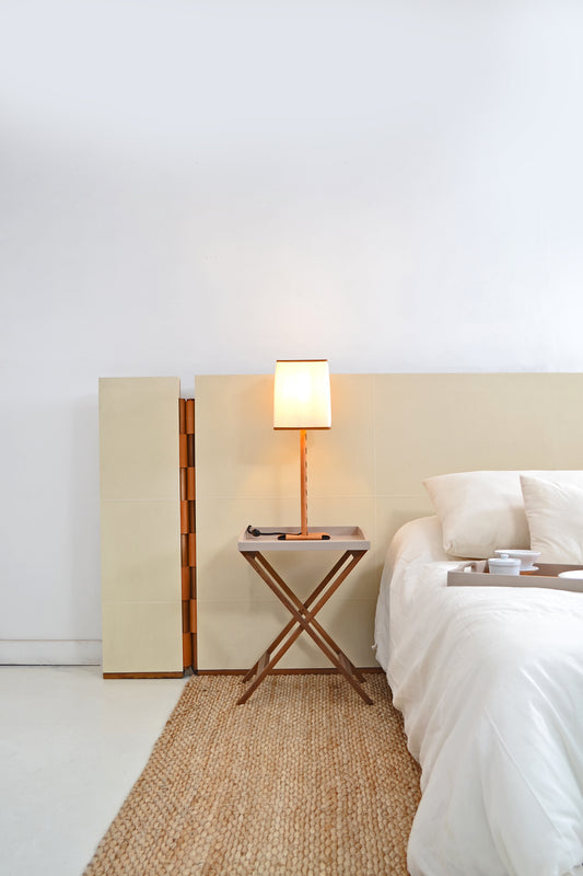Mesa de luz Tijera Bandeja -ULTIMA UNIDAD-