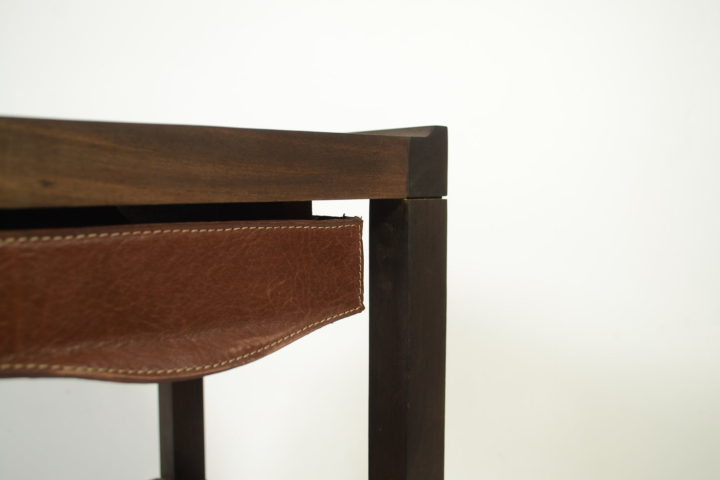 Mesa de luz Tirifila -30% OFF