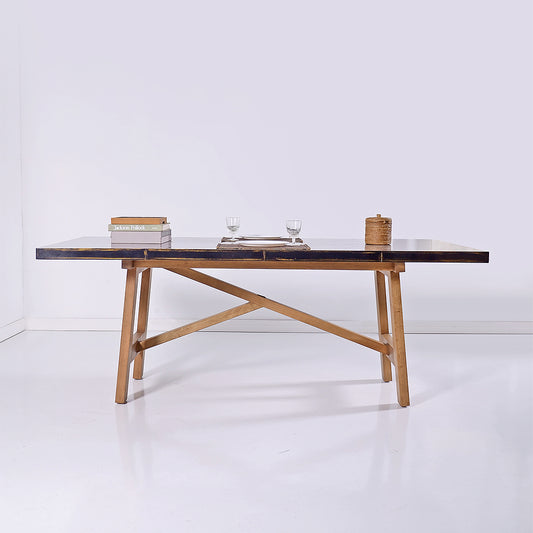 Mesa Niguiri