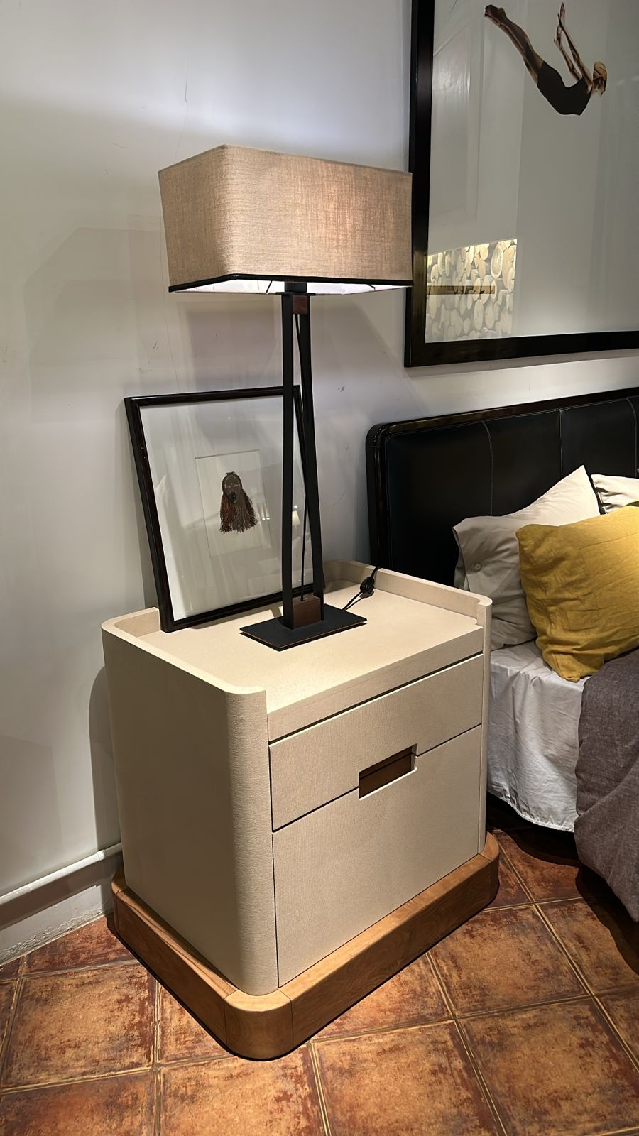 Mesa de luz BAEZ - 30% OFF