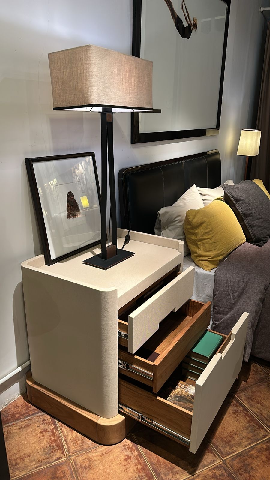Mesa de luz BAEZ - 30% OFF