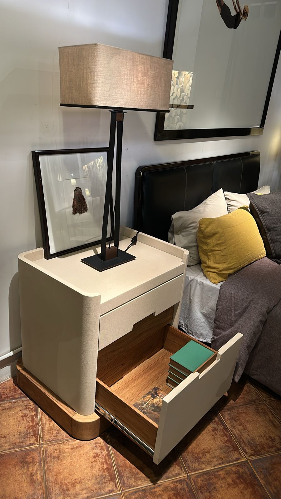 Mesa de luz BAEZ - 30% OFF