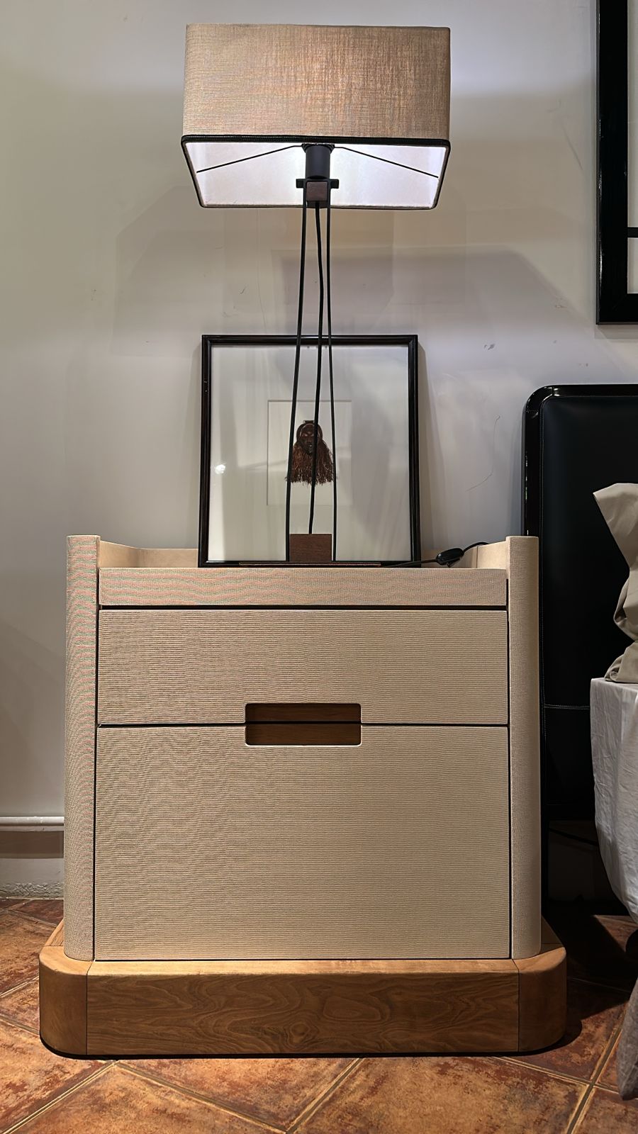 Mesa de luz BAEZ - 30% OFF